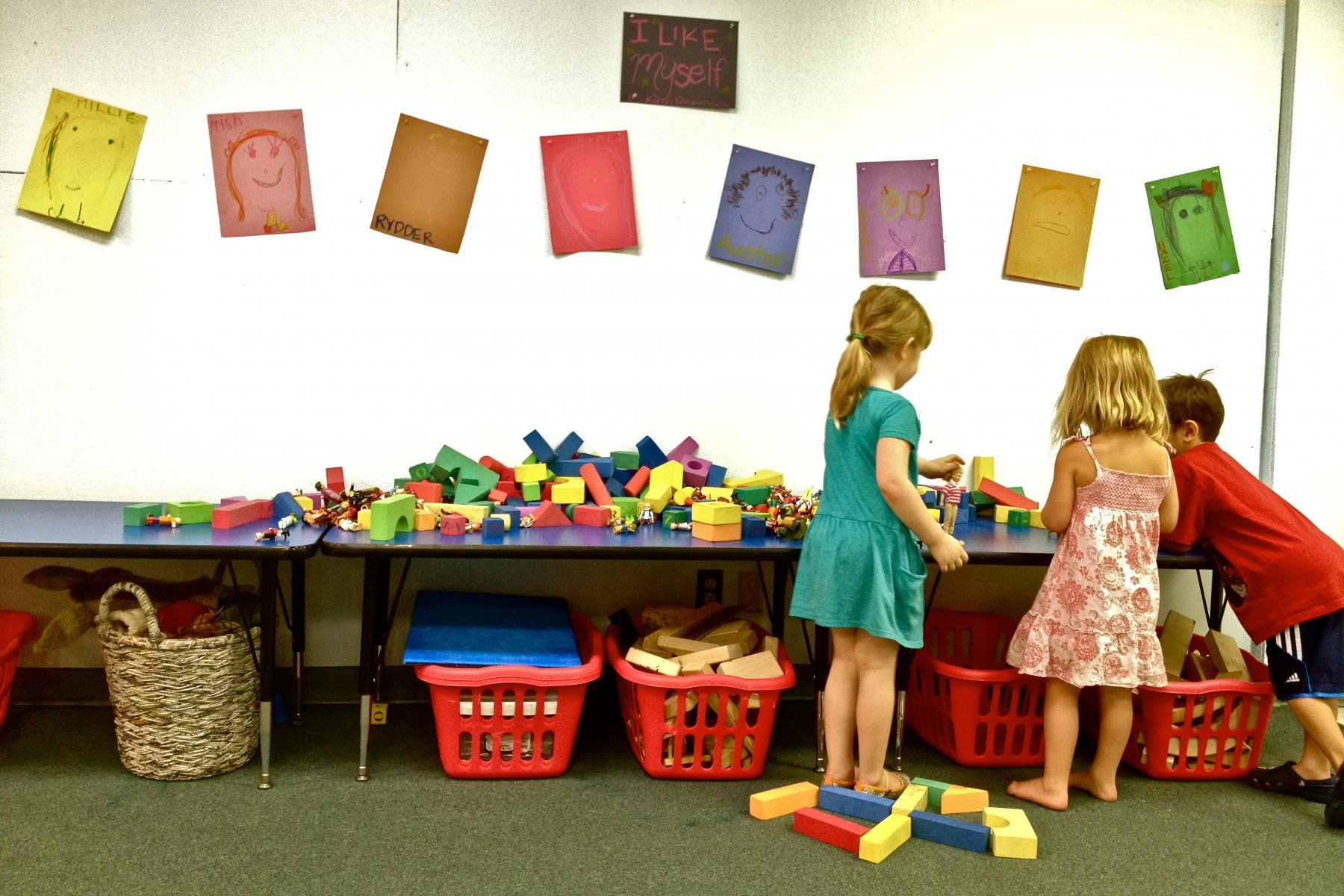 Preschool Kids at tables with blocks