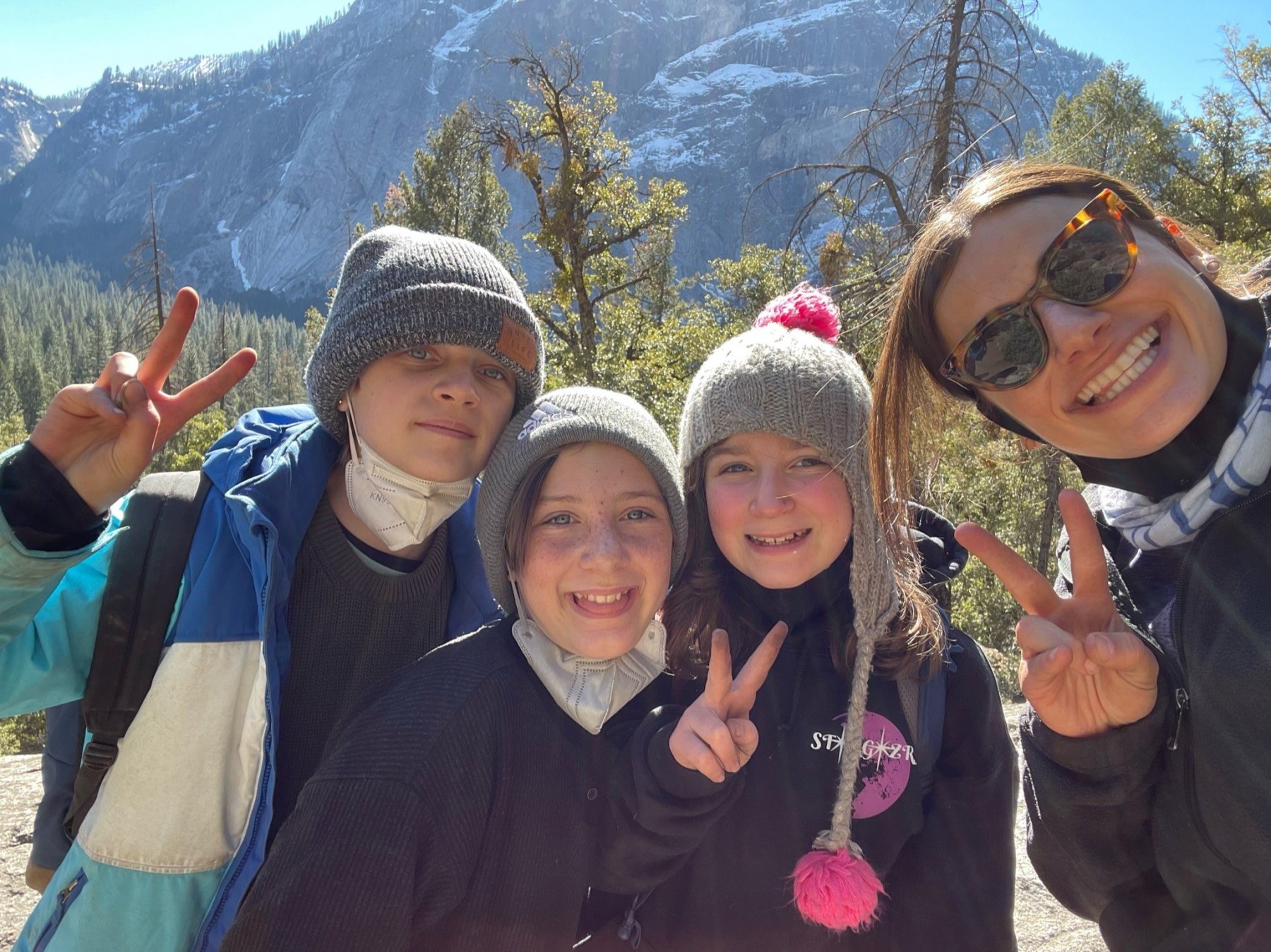 ES Yosemite kids and teacher