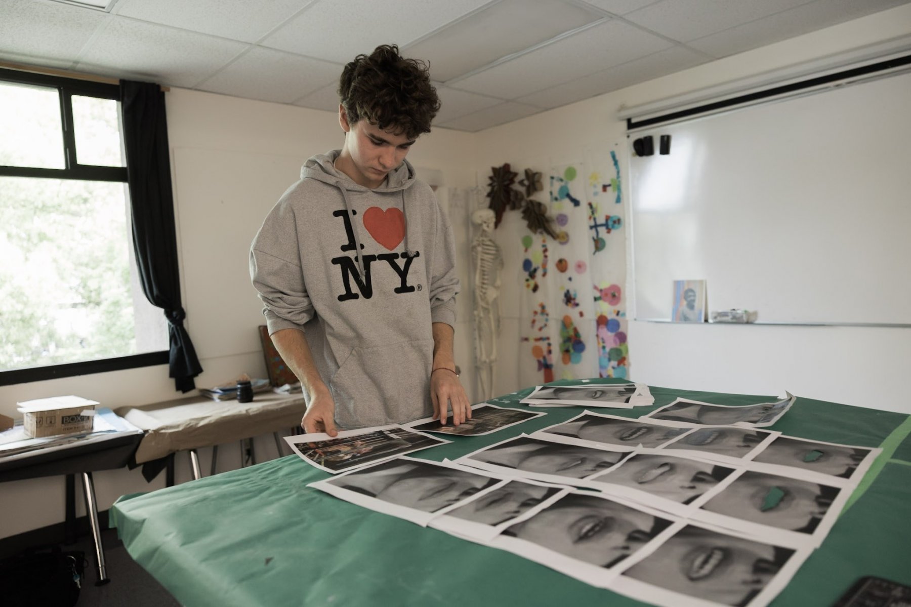 HS student art room photographs